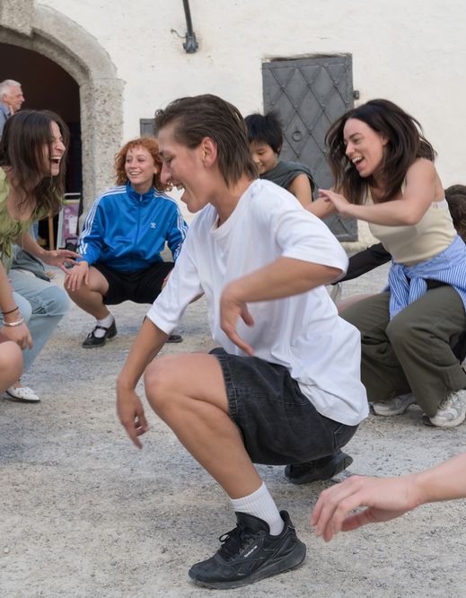 Class led by Matylda Krzykowski - Performance with students in the fortress courtyard