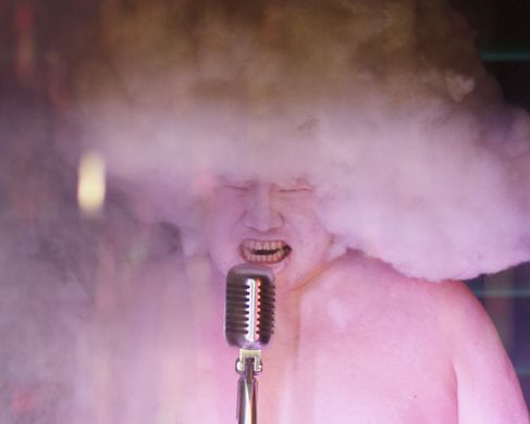 210406_Ho_Tzu_Nyen - The Cloud of Unknowing, 2011, HD projection, 13 channel sound, fog machines, floodlights, video still.