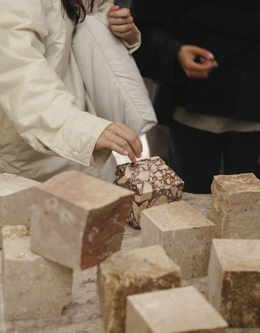 220820_OS_CäciliaBrown_AnnaHofbauer_MikkelHolm_AA-23 copy