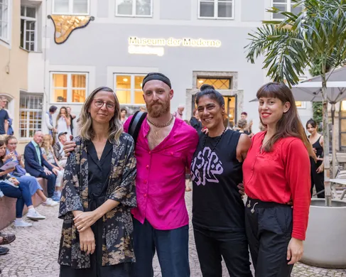 3E6A3848 - Performance "Beat Midras" by Stav Marin, Samira Saraya and Neta Weiner, Museum der Moderne Salzburg, 2024