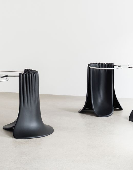 Hayward_1_Let´s dance - Julie Hayward, Let's dance, Polyester, Aluminium, Installationsansicht, 2014. Foto: Jorit Aust