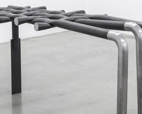 Ody_Schmale - zwinger, 2019, steel sandblasted, burnished, oiled (Castrol WX-30), steel polished, 80 × 200 × 65 cm, installation view, Christine König Galerie, Vienna, 2019, Courtesy of the artist and Christine König Galerie