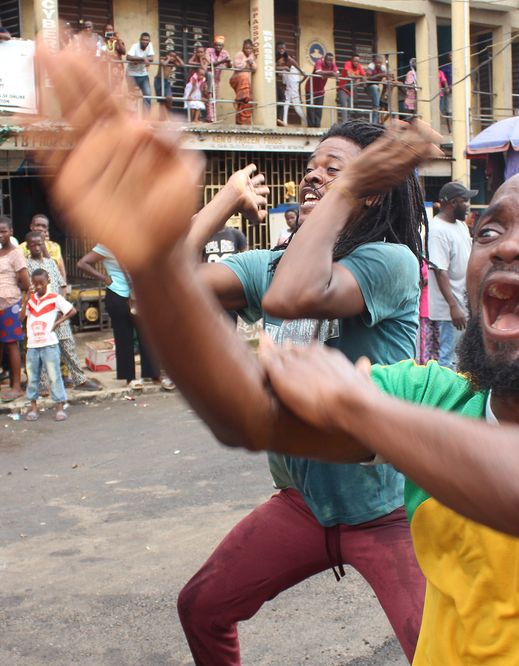 Ojudun_MAIN_IMAGE_Taiwo_Ahh_2017_copyright_Gbolahan - Taiwo Jacob Ojudun, Ahh, 2017, Foto: Gbolahan