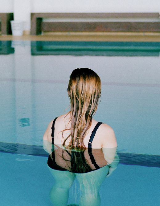 Rakos-005_Mafalda-Rakos_I-want-to-disappear_2018_70x92 - Mafalda Rakoš, I want to disappear, Fotografie, 2018.