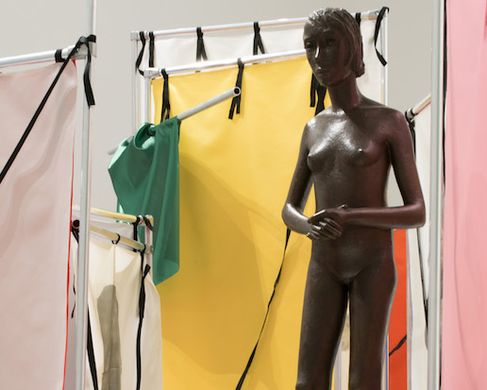 Sapountzis - Nacktes Erbe: Wir brauchen Euch Alle, Ausstellungsansicht, Made in Germany
drei, 2017, Sprengel Museum, Hannover
