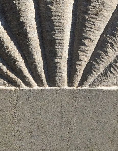 Steinbruch_Kunstgespräch_slider - Mikkel Holm Torp, "Fontæne uden vand," 2020, Cotta sandstone, detail from the online exhibition Potentialitet